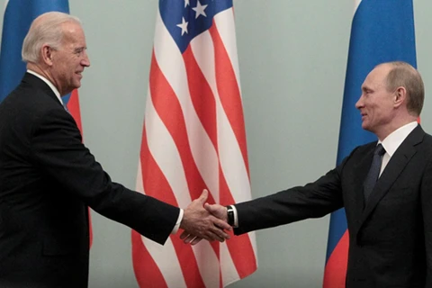Tổng thống Nga Vladimir Putin từng tiếp xúc với ông Joe Biden khi ông Biden còn là Phó Tổng thống Mỹ (Ảnh: Reuters)