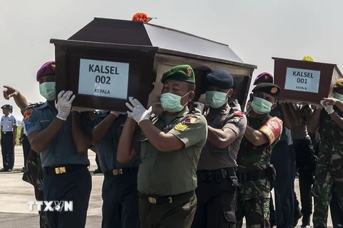 Tìm thấy thêm hai thi thể nạn nhân vụ rơi máy bay QZ8501