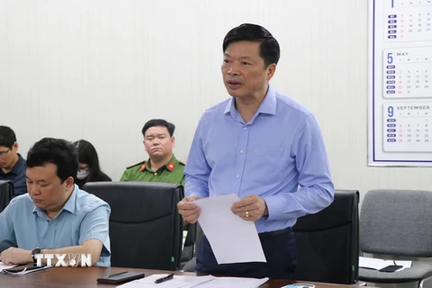 Phó Chủ tịch UBND tỉnh Bắc Ninh Đảo Quang Khải phát biểu tại buổi làm việc. (Ảnh: Thái Hùng/TTXVN)
