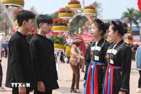 [Photo] Bắc Giang: Độc đáo ngày hội hát phiên chợ Chũ xưa 