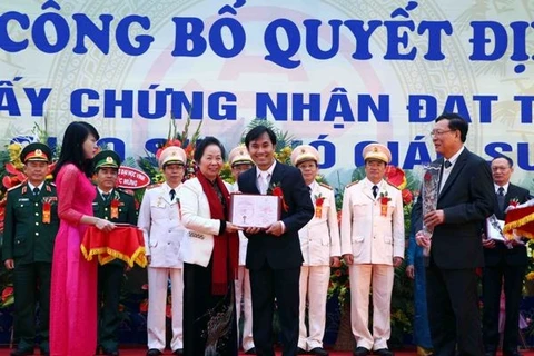 Giáo sư Phan Thanh Sơn Nam vẫn giữ kỷ lục là một trong những giáo sư trẻ nhất của Việt Nam. (Ảnh: Quý Trung/TTXVN)