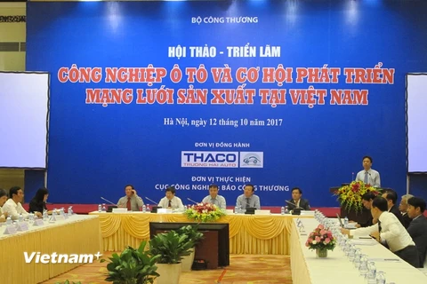Hội thảo về công nghiệp ôtô và cơ hội phát triển mạng lưới sản xuất tại Việt Nam do Bộ Công Thương tổ chức. (Ảnh: Đức Duy/Vietnam+)
