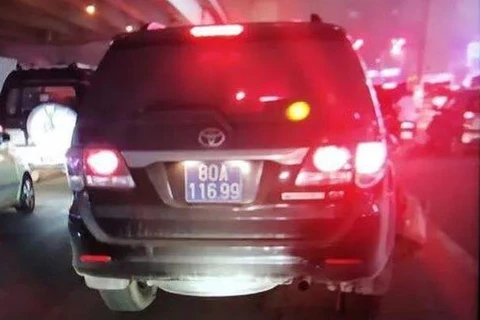 Bắc Kạn: 13 xe biển xanh bị cảnh sát giao thông 'phạt nguội'