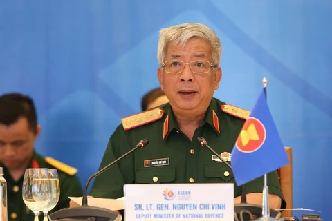 Thượng tướng Nguyễn Chí Vịnh, Thứ trưởng Bộ Quốc phòng, Trưởng SOM Việt Nam, chủ trì hội nghị. (Ảnh: Dương Giang/TTXVN) 