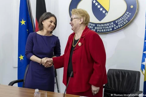 Ngoại trưởng Đức Annalena Baerbock gặp người đồng cấp Bosnia-Herzegovina Bisera Turkovic. (Nguồn: dw.com) 