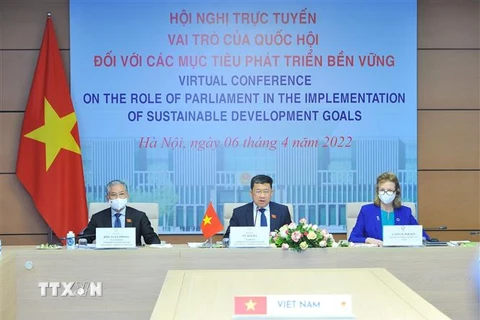 Chủ nhiệm Ủy ban Đối ngoại của Quốc hội Vũ Hải Hà phát biểu tại hội nghị. (Ảnh: Minh Đức/TTXVN) 