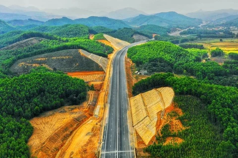 Dự án cao tốc Bảo Lộc-Liên Khương có tổng chiều dài toàn tuyến 73,64km. (Nguồn: nhabaoloc.vn) 