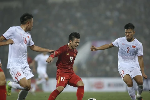 Đội tuyển Việt Nam lần lượt thắng 3-2 và hòa 2-2 với U22 Việt Nam ở hai trận giao hữu ngày 23 và 27/12. (Ảnh: Hiển Nguyễn/Vietnam) 