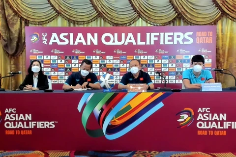 Huấn luyện viên Park Hang-seo dự họp báo trước trận Việt Nam-Australia.