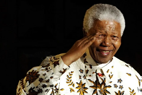 Nelson Mandela còn là người hùng của cả Hollywood