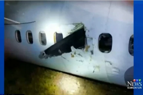 Cánh quạt máy bay đâm xuyên cabin, nữ hành khách thoát chết