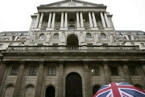 Ngân hàng trung ương Anh có thể giữ lãi suất thấp đến cuối năm 2015 