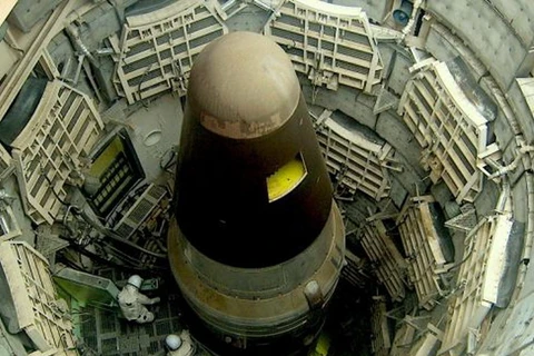 Mỹ, Anh lần đầu tiên tham gia hội nghị về vũ khí hạt nhân 
