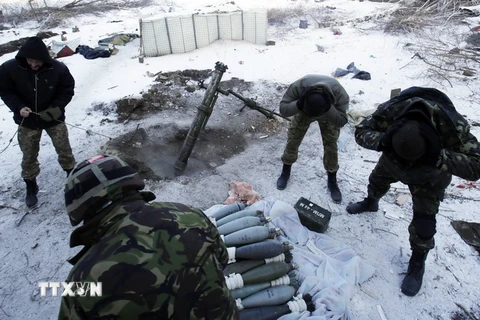 LHQ cáo buộc các phe xung đột Ukraine nã pháo bừa bãi vào dân thường