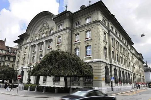 Ngân hàng Trung ương Thụy Sĩ áp dụng mức lãi suất âm 0,25%
