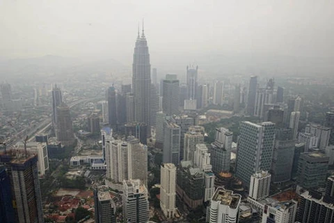 Malaysia công bố ba chiến lược duy trì kinh tế phát triển mạnh 