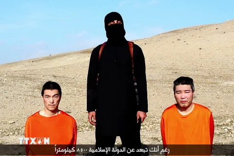 Thủ tướng Abe yêu cầu nhóm IS thả ngay hai con tin Nhật Bản 