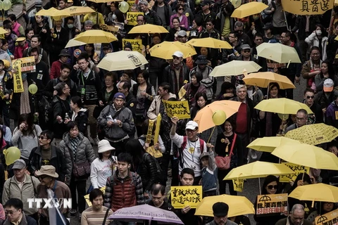 Người dân Hong Kong lại xuống đường biểu tình “bất tuân dân sự"