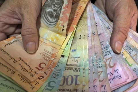 Chính phủ Venezuela triển khai hệ thống hoán đổi tiền mới 