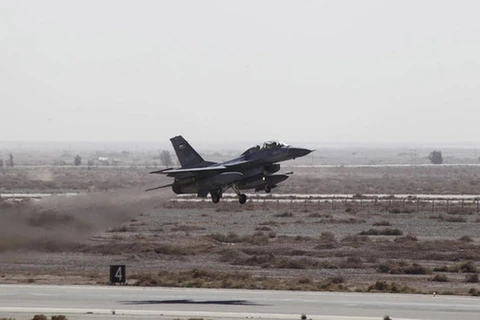 Bahrain triển khai máy bay F-16 tới Jordan hỗ trợ không kích IS 
