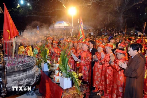 Nam Định: Lễ khai ấn Đền Trần Xuân Ất Mùi 2015 khai mạc trong đêm