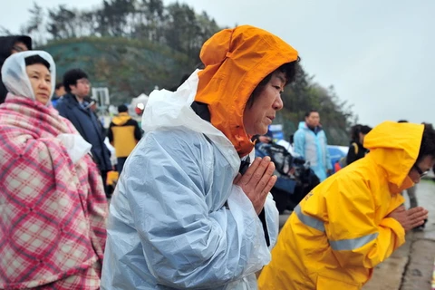 Hàn Quốc bồi thường 380.000 USD cho nạn nhân chìm phà Sewol 