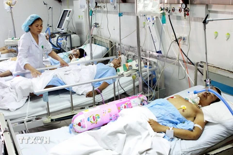 Bệnh viện trung ương có thêm hơn 2.000 giường bệnh để giảm nằm ghép
