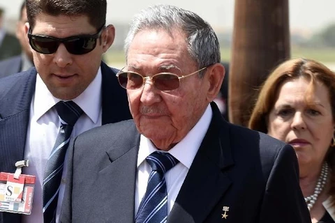 Chủ tịch Cuba Raul Castro tới Nga dự lễ kỷ niệm Ngày chiến thắng