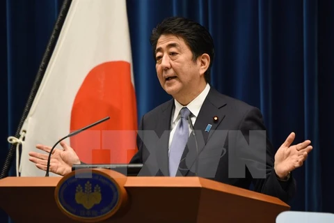 Thủ tướng Nhật Bản Shinzo Abe phát biểu nhân kỷ niệm 70 năm ngày kết thúc Thế chiến 2. (Nguồn: AFP/TTXVN)