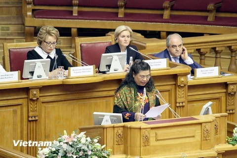 Phó Chủ tịch Quốc hội Tòng Thị Phóng phát biểu tại Diễn đàn phụ nữ Á-Âu. (Ảnh: Quang Vinh/Vietnam+) 