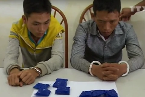 [Video] Bắt vụ vận chuyển 2.000 viên ma túy tổng hợp tại Sơn La