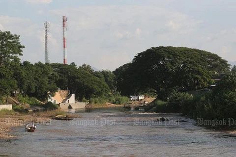 Myanmar đã đóng cửa tất cả các cảng sông và trạm kiểm soát dọc theo sông Moei . (Nguồn: bangkokpost)