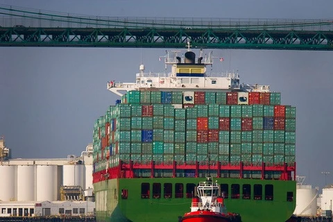 Tàu chở hàng xuất khẩu của Trung Quốc. (Nguồn: Business Week)