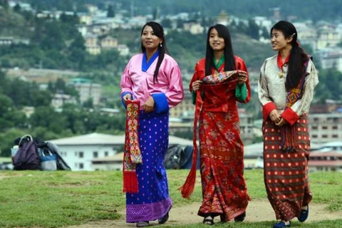 Các nữ sinh trong trang phục truyền thống Bhutan. (Nguồn: AFP/Getty Images) 
