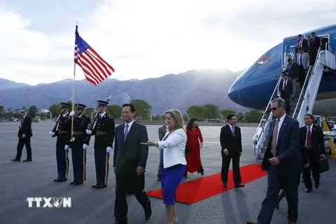 Thủ tướng Nguyễn Tấn Dũng tới Mỹ tham dự Hội nghị Cấp cao đặc biệt ASEAN-Hoa Kỳ. (Ảnh: Đức Tám/TTXVN)