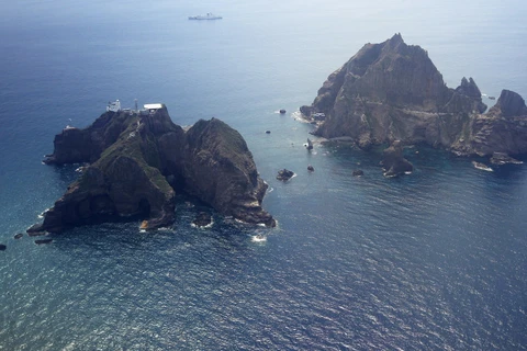 Đảo Takeshima/Dokdo, lãnh thổ tranh chấp giữa Hàn Quốc và Nhật Bản. (Ảnh: AP)