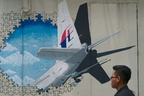 [Video] Nhiều khả năng tìm thấy mảnh vỡ MH370 tại Mozambique