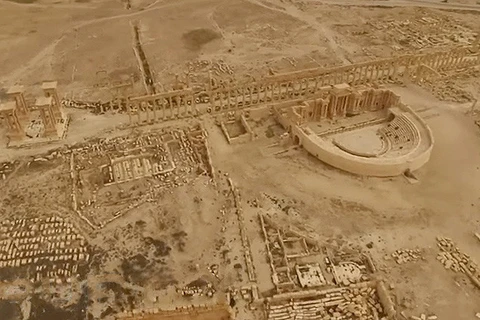 [Video] Những gì còn lại của thành cổ Palmyra sau khi IS rút đi
