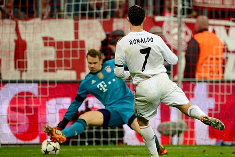 [Photo] Real Madrid hạ bệ Bayern ngay tại Allianz Arena