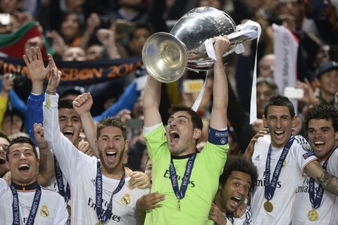 [Photo] Real Madrid hoàn tất giấc mơ Decima sau 12 năm chờ đợi