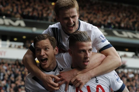 Tottenham giành chiến thắng tưng bừng trước Manchester United. (Nguồn: Guardian)