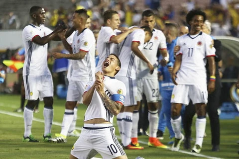 James Rodriguez lập công đưa Colombia vào tứ kết. (Nguồn: Getty Images)