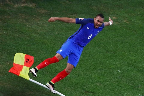 Payet lại lập công đưa Pháp vào vòng đấu loại trực tiếp. (Nguồn: Getty Images)