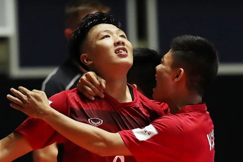 Futsal Việt Nam giành vé vào vòng 1/8 FIFA Futsal World Cup 2016. (Nguồn: Getty Images)