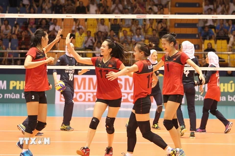 Đội tuyển nữ Việt Nam giành vị trí thứ 7 chung cuộc. (Ảnh: Quốc Khánh/TTXVN)