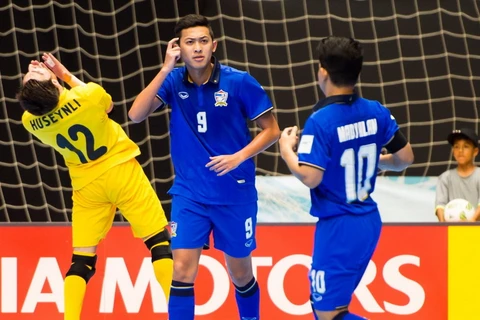 Đội tuyển Futsal Thái Lan (áo xanh) bị loại. (Nguồn: Getty Images)