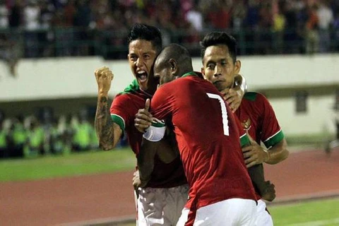 Các cầu thủ Indonesia ăn mừng sau bàn thắng gỡ hòa. (Nguồn: netralnews.com)