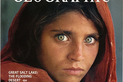 Sharbat Gula xuất hiện trên bia tạp chí National Geographic hồi năm 1985. (Nguồn: Nat Geo)