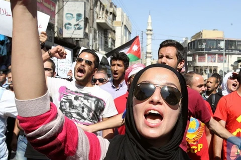 Người dân Jordan biểu tình phản đối thỏa thuận với Israel. (Nguồn: xinhuanet)
