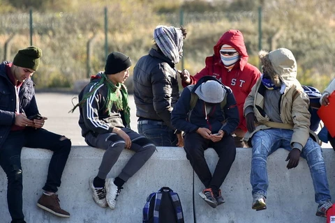 Những đứa trẻ vị thành niên ở Calais. (Nguồn: AFP/Getty Images)